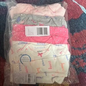 NWT Carters Baby Bodysuits Set of 4 pink, grey, white with prints size 9mo